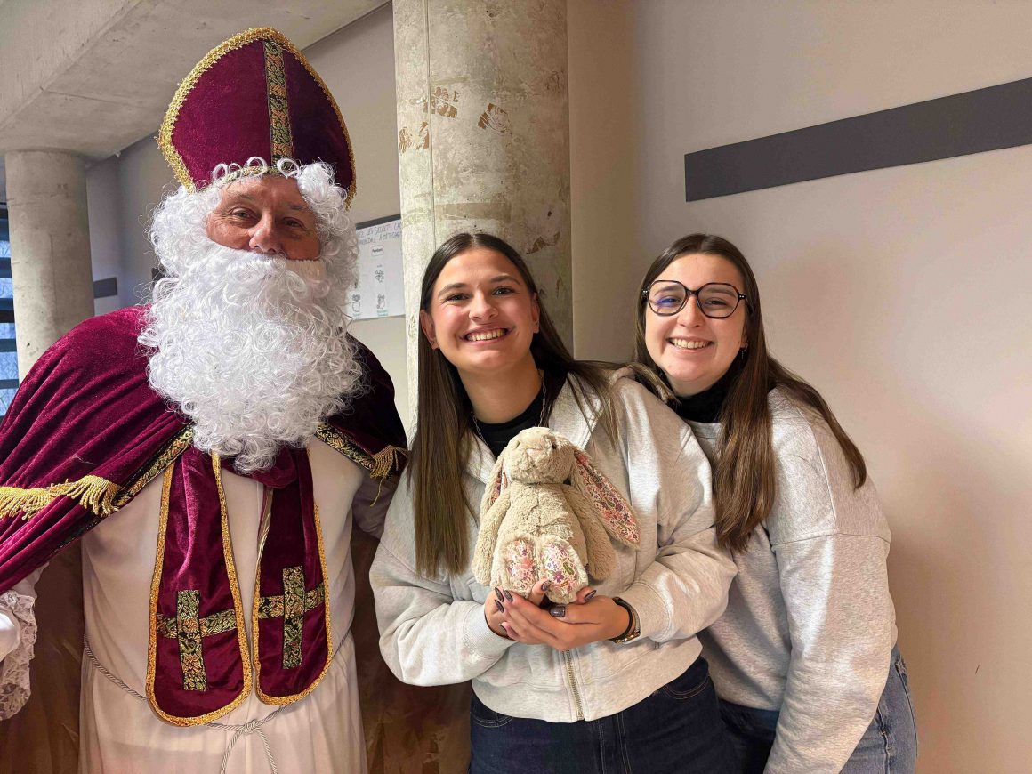 Saint Nicolas V Mag 01