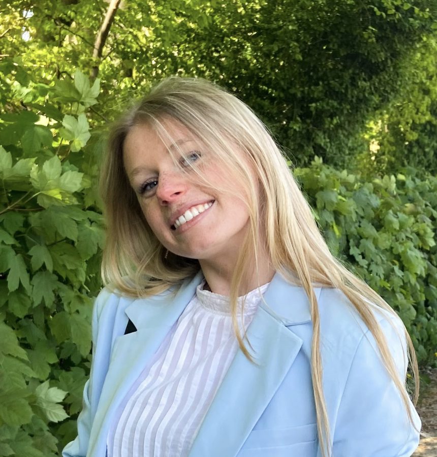 V Mag Marie Decaluwe